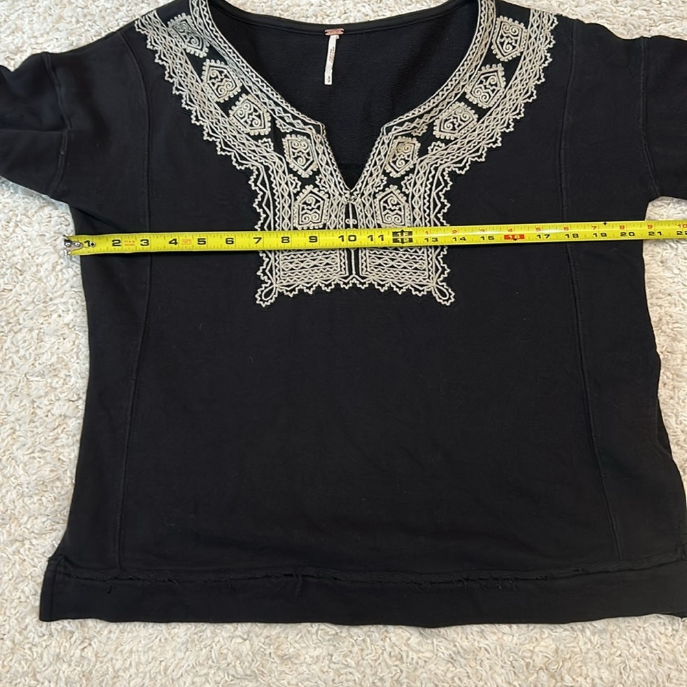 FREE PEOPLE S Santa Maria Embroidery Wide Sleeve black and cream blouse - Picture 5 of 10